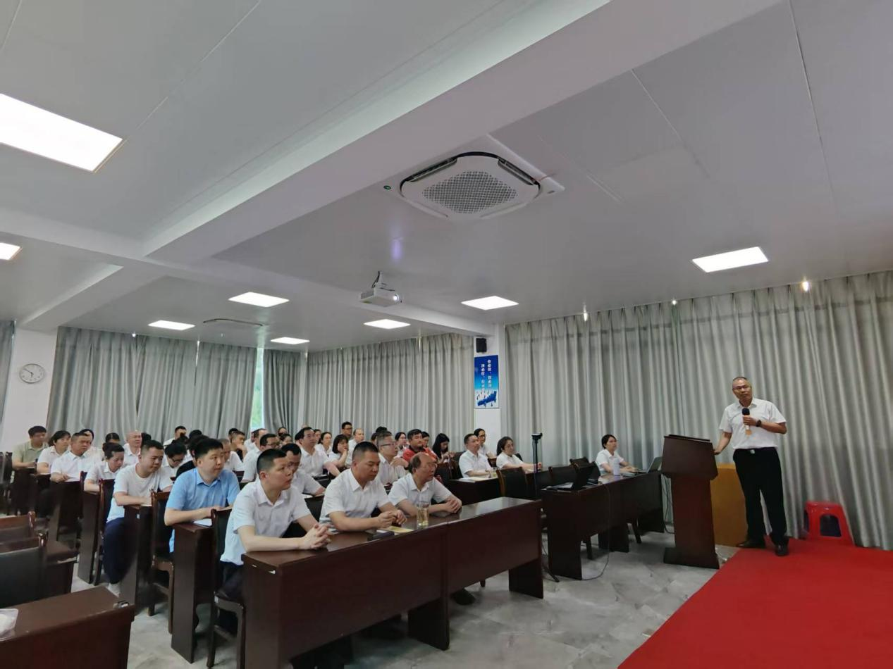 練內(nèi)功 強(qiáng)專(zhuān)業(yè)——天玉方圓打造 學(xué)習(xí)型企業(yè)系列報(bào)道（二十三）